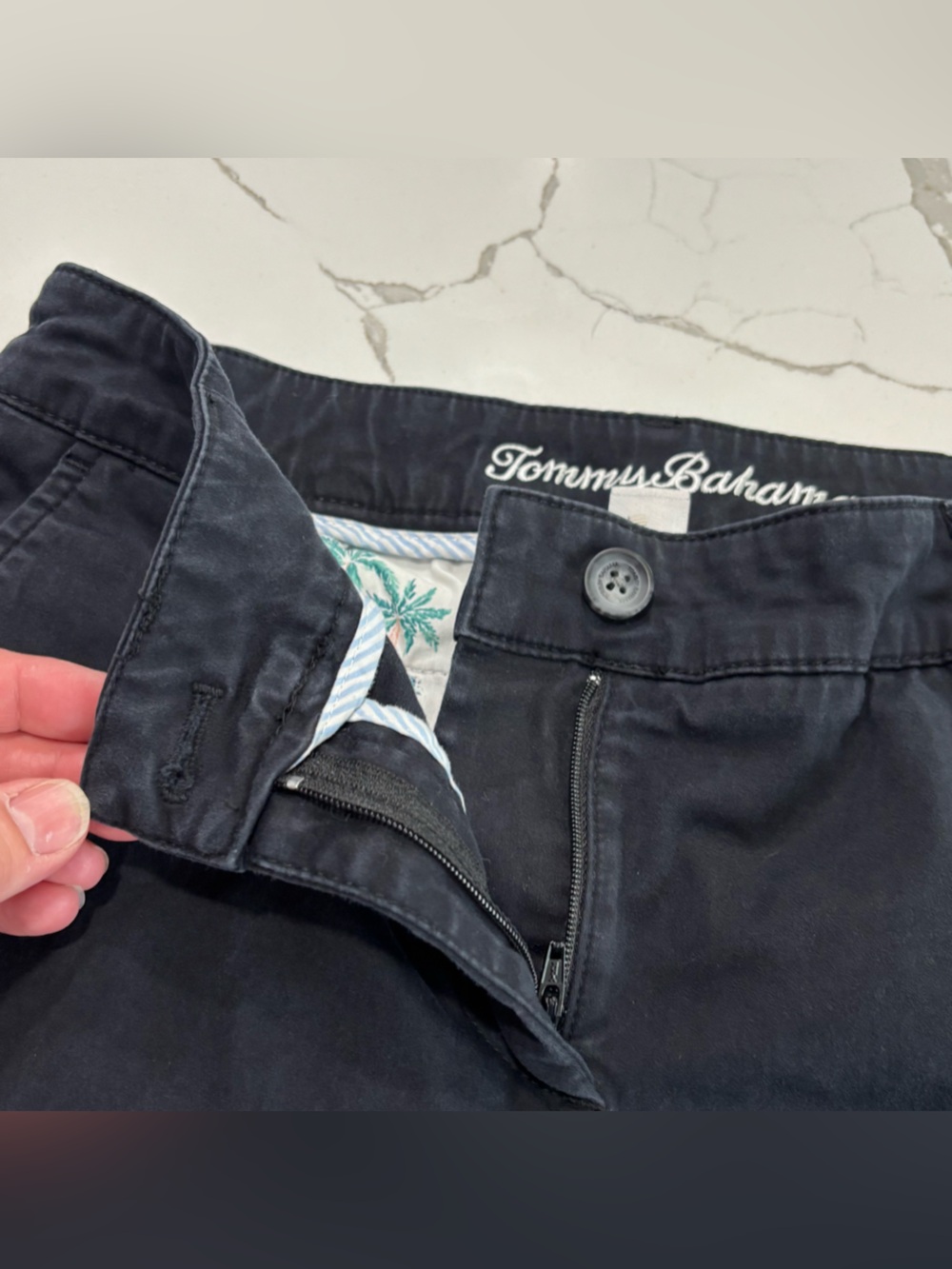 Tommy Bahama Black Soft Twill Cotton Lyocell Women's Casual Chino Shorts Size 4 - Picture 5 of 16